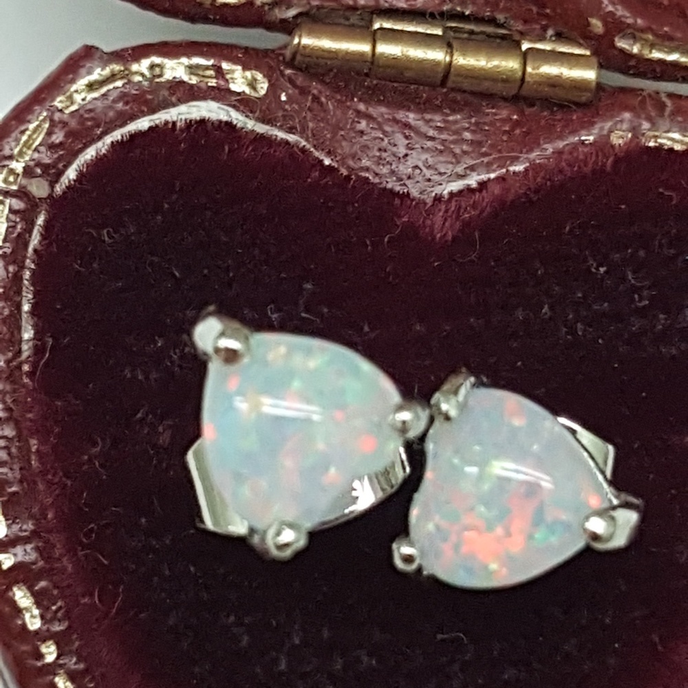 Cute 925 Silver White/Blue Fire Opal Heart Studs